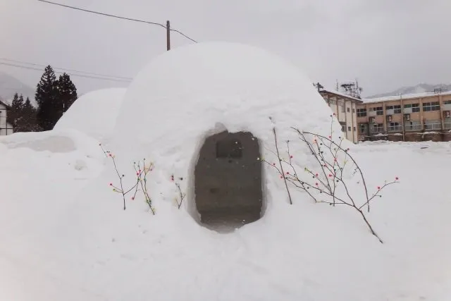 大きなかまくら