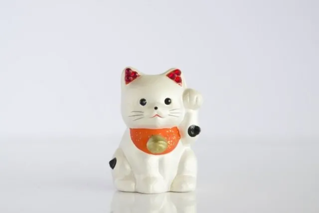商売繁盛の招き猫